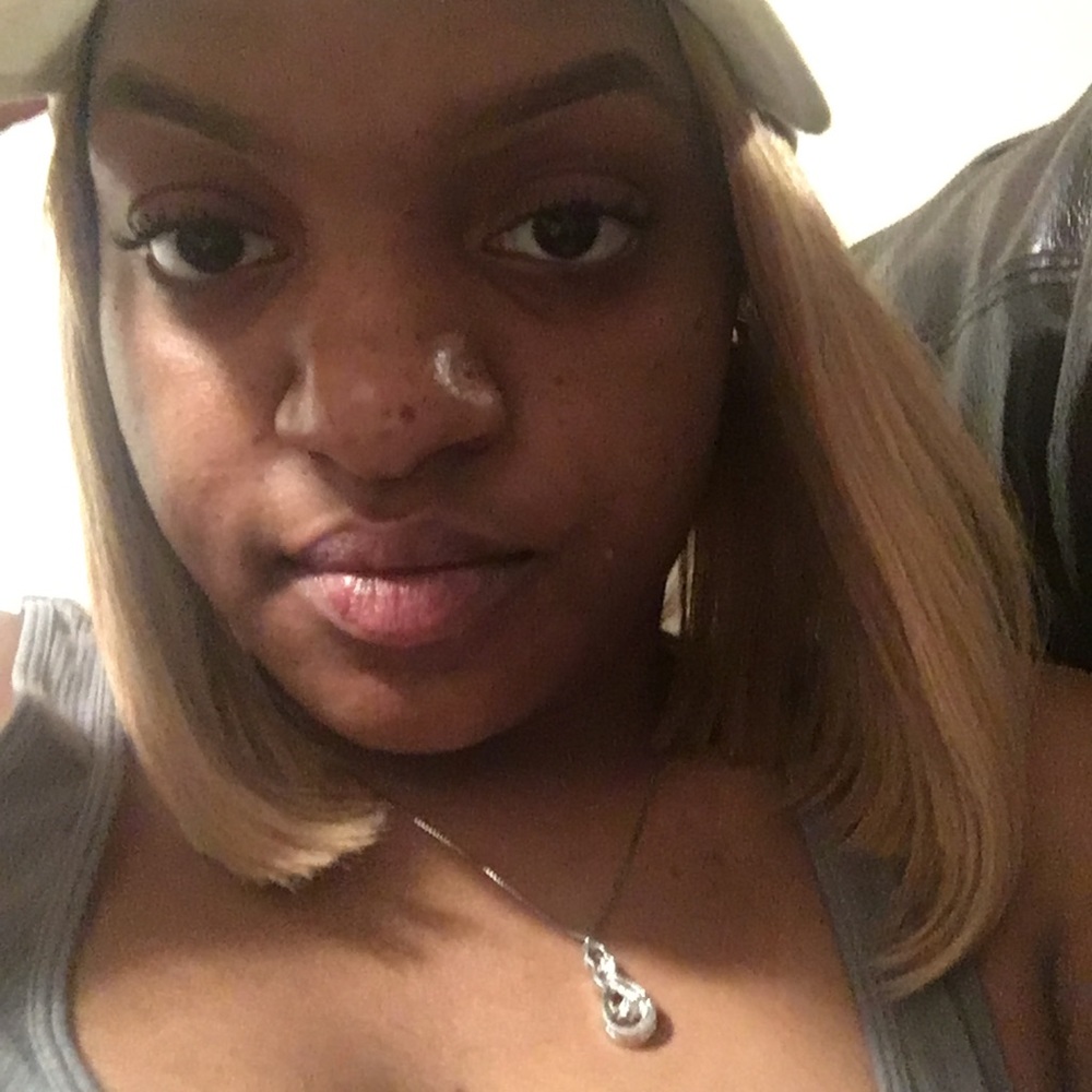 Meet your Posher, Tyana